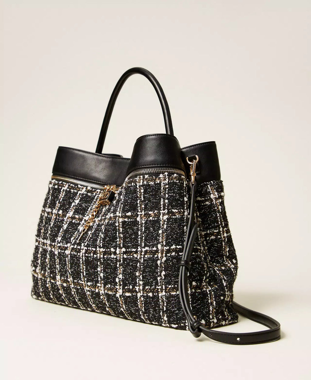 ΤΣΑΝΤΑ SHOPPER ΑΠΟ ΤΟΥΙΝΤ ΜΕ ΚΛΕΙΔΑΡΙΑ ΟΒΑΛ Τ TWINSET MILANO