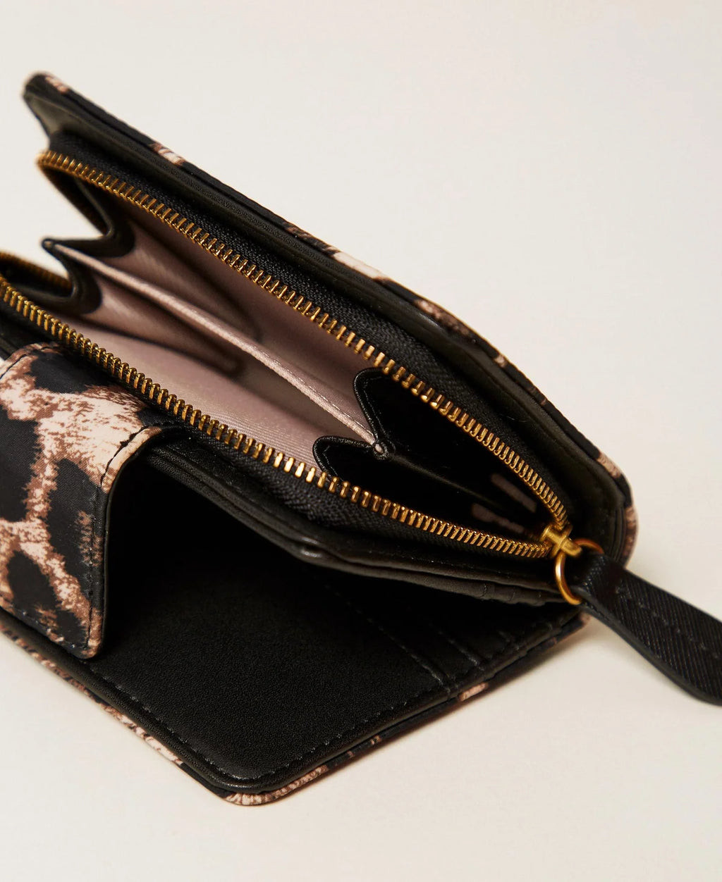 ΜΙΚΡΟ ΠΟΡΤΟΦΟΛΙ ANIMAL PRINT TWINSET