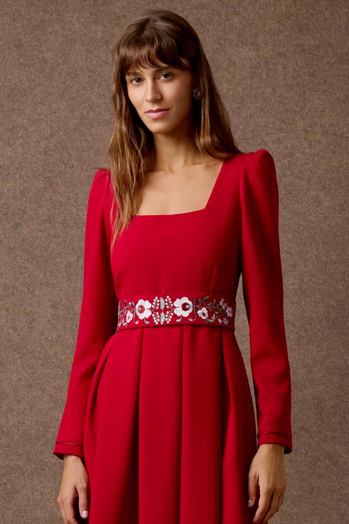 'NEFELI' ΜΙΝΤΙ ΦΟΡΕΜΑ ΜΕ ΚΕΝΤΗΜΕΝΗ ΖΩΝΗ (RASPBERRIEY RED) MAMOUSH