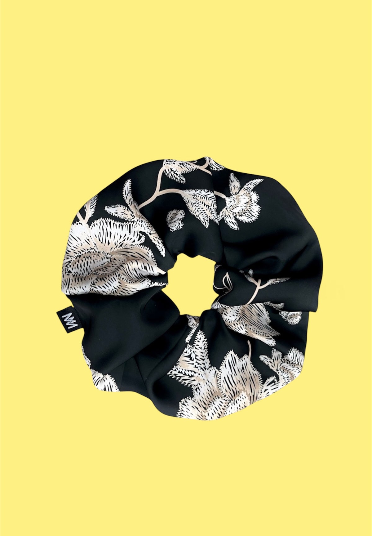 SCRUNCHIES (BLACK/FLORAL) MAMOUSH