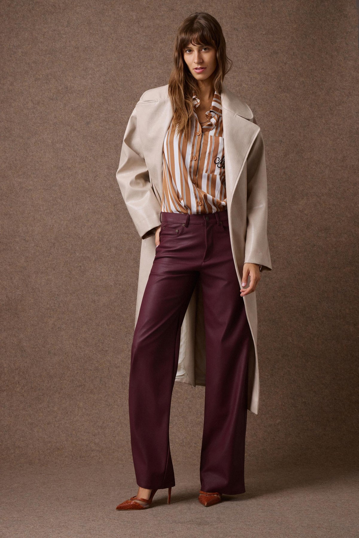 'DIONE' ΠΑΝΤΕΛΟΝΙ ΜΕ ΥΦΗ LEATHER-LOOK (BURGUNDY) MAMOUSH