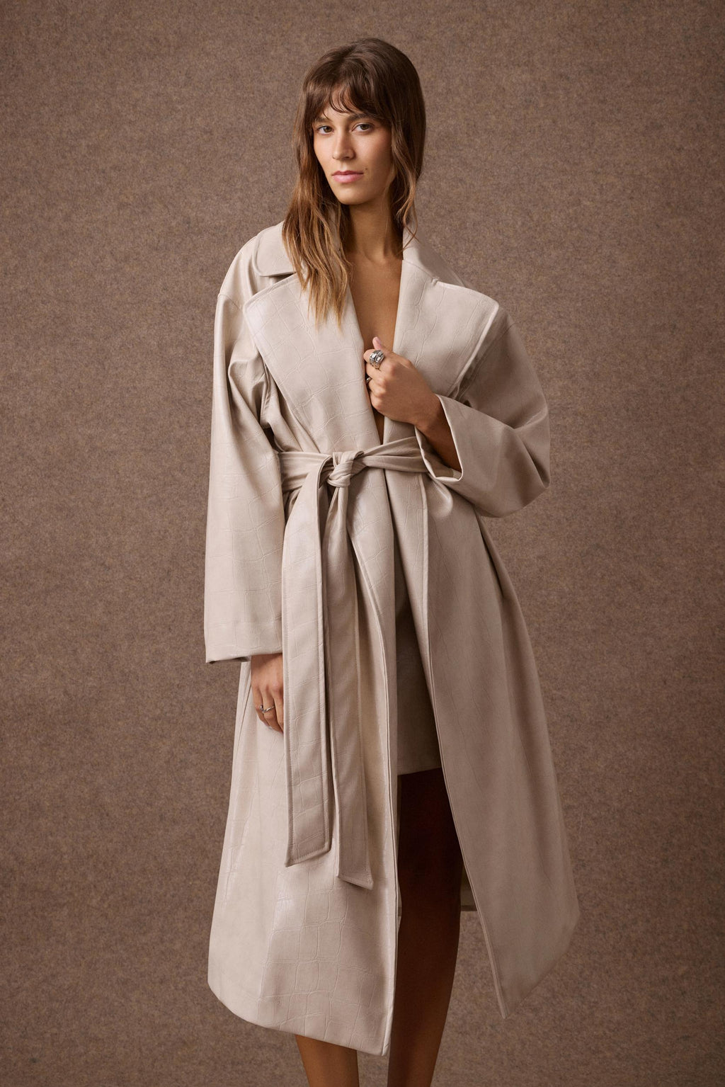 'NORMA' OVERSIZED ΜΑΚΡΥ ΠΑΛΤΟ ΜΕ ΚΡΟΚΟ ΥΦΗ (ICE WHITE) MAMOUSH