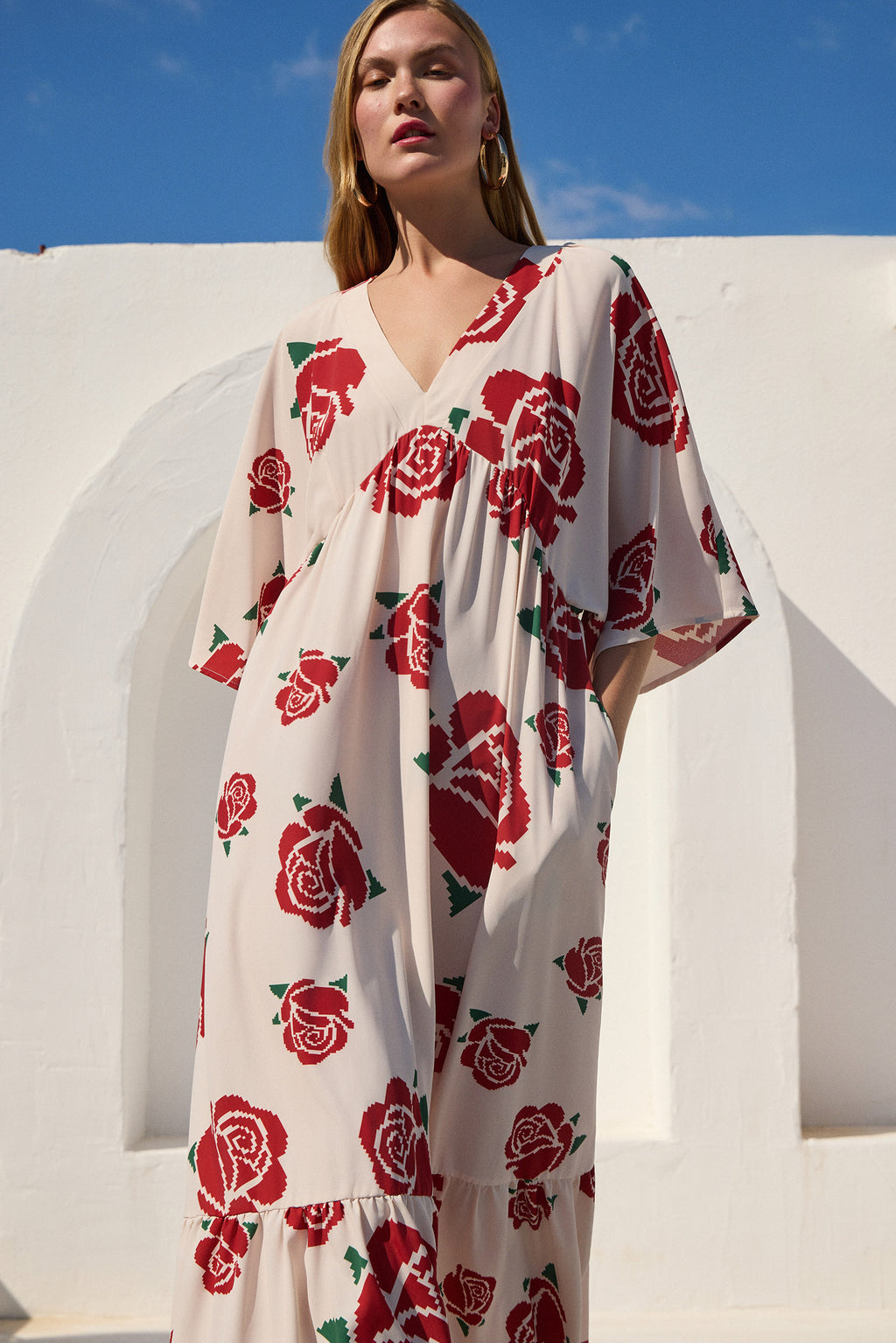 'ISMINI' ΜΑΞΙ ΦΟΡΕΜΑ (WHITE ROSES) MAMOUSH