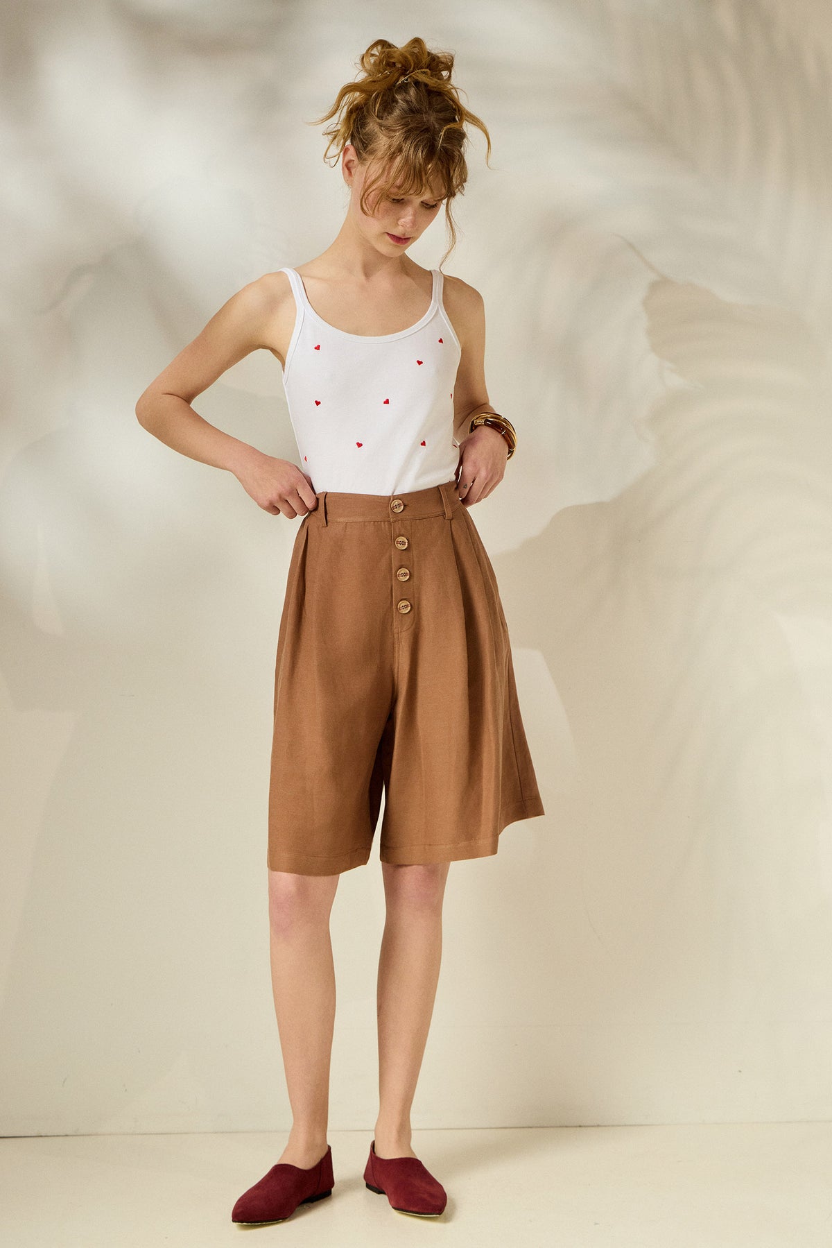 'LIA' ΤΟΠ ΜΕ ΚΕΝΤΗΜΑ ΚΑΡΔΟΥΛΕΣ (WHITE) MAMOUSH