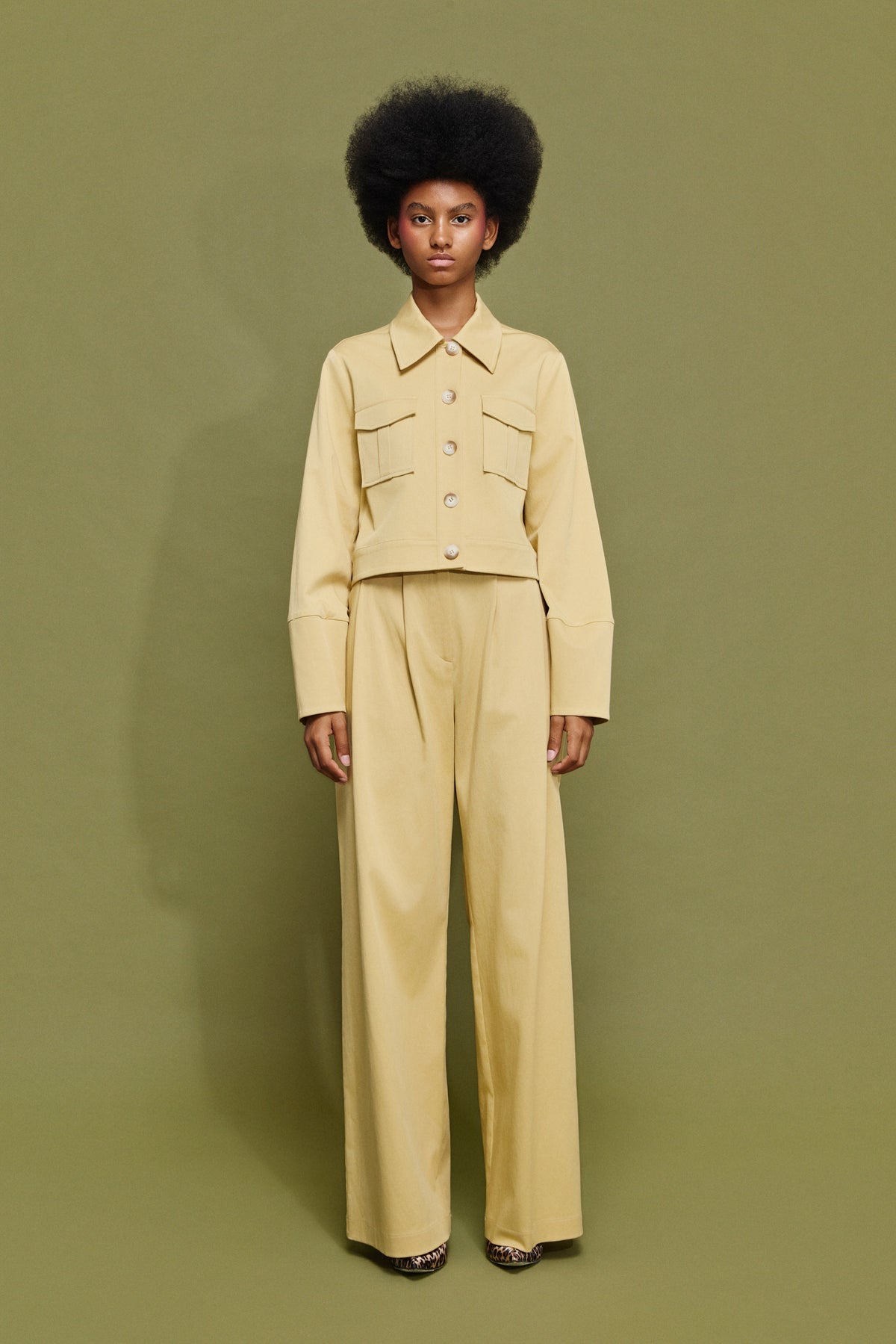 SCARLET' ΚΟΝΤΟ JACKET ΜΕ ΤΣΕΠΕΣ (BUTTER YELLOW) MAMOUSH